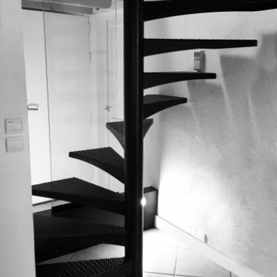 22 Escalier Metal