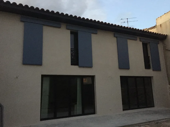 Volets métalliques sur mesure
