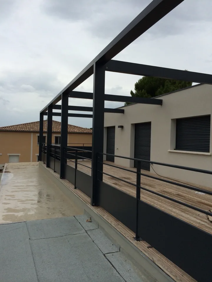 Des lignes pour la terrasse — vue 2