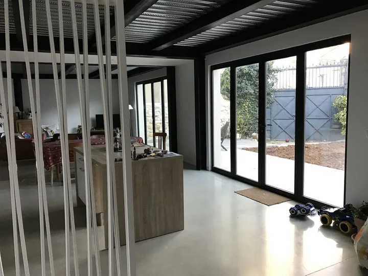 Claustra métallique intérieur