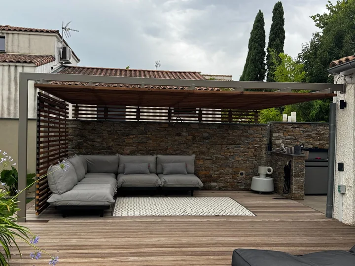 Pergola métal & lames bois — vue 3