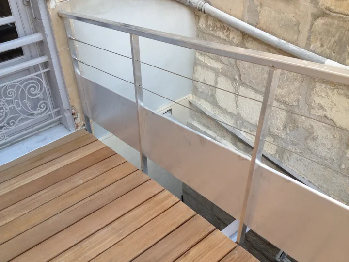 Passerelle bois & métal — vue 2